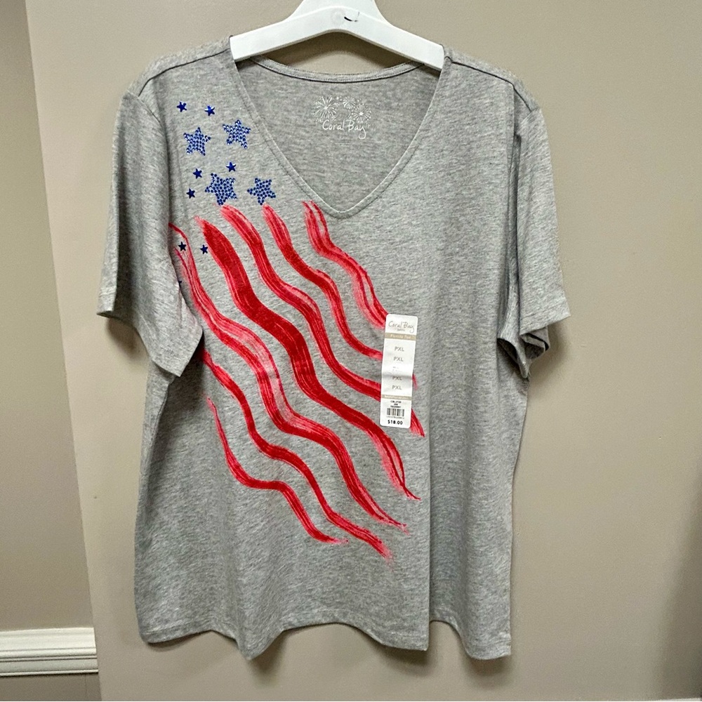 Coral Bay Petite Sz PM Gray Red & Blue T Shirt NWT Americana